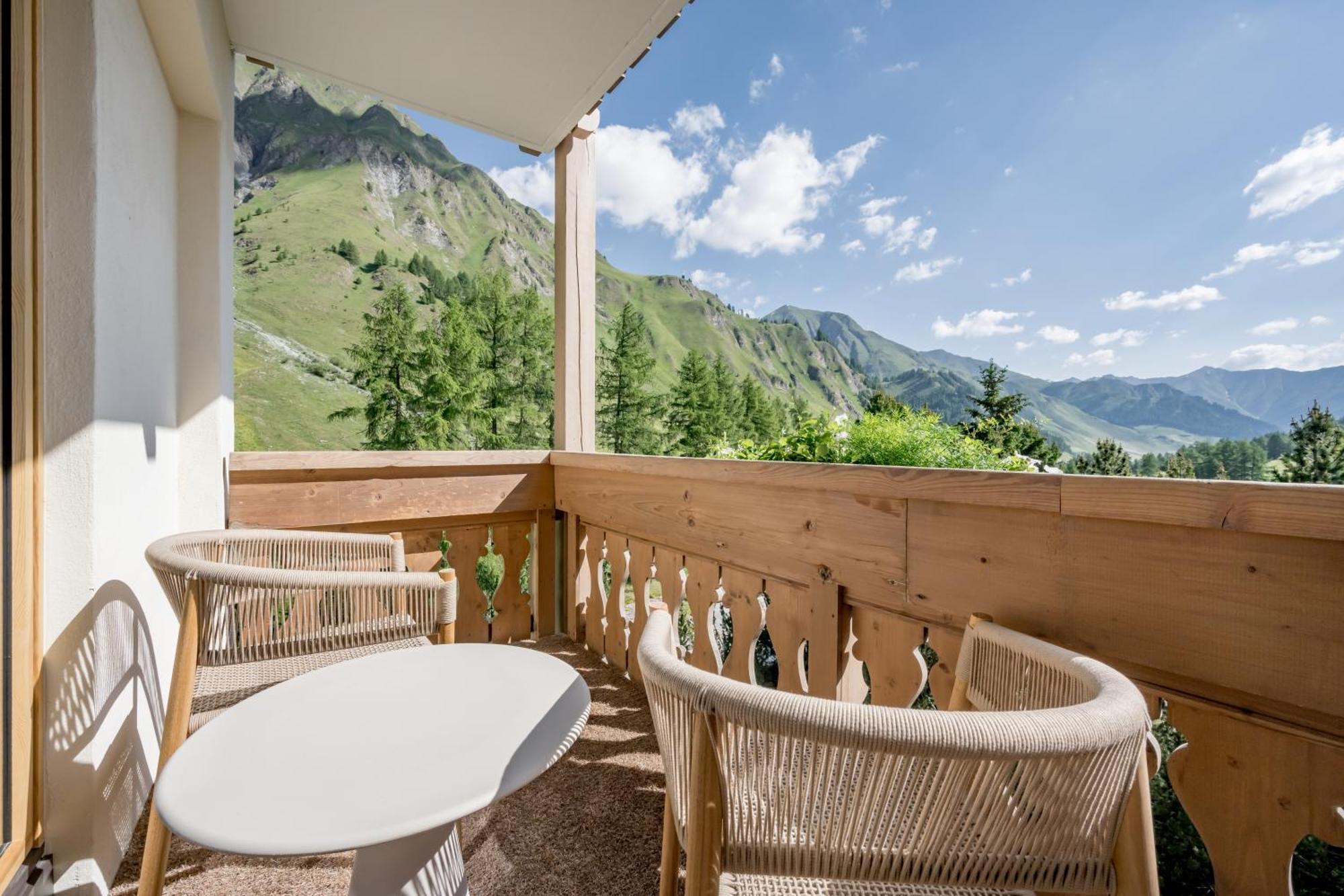 होटल Relais & Chateaux Chasa Montana