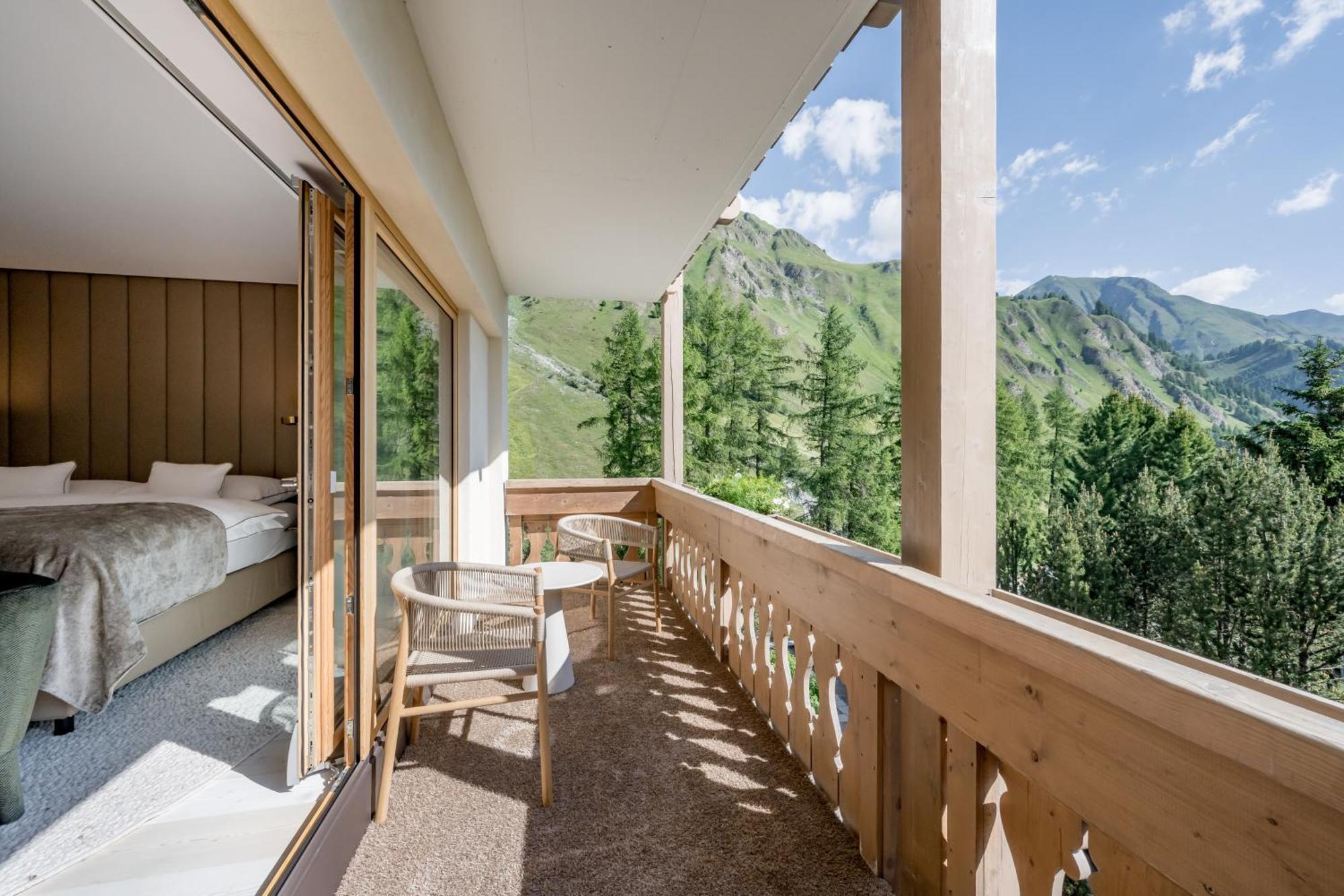 Relais & Chateaux Chasa Montana Hotel